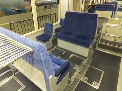 seat3.jpg(68355 byte)